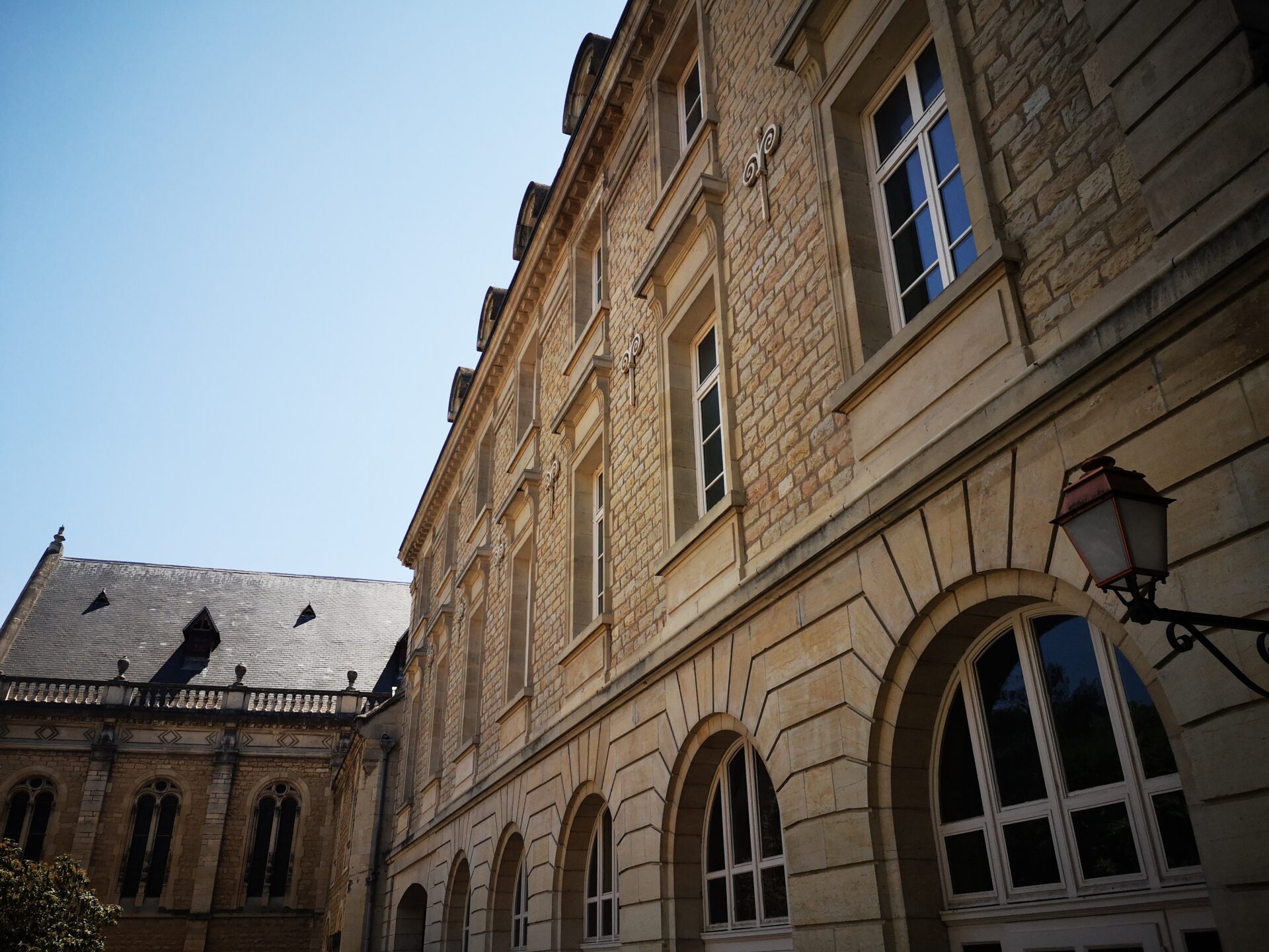 Extérieur de la résidence ALATAO à Dijon - 2